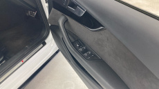 Audi A4 35 TDI Black Edition 5dr S Tronic Diesel Estate